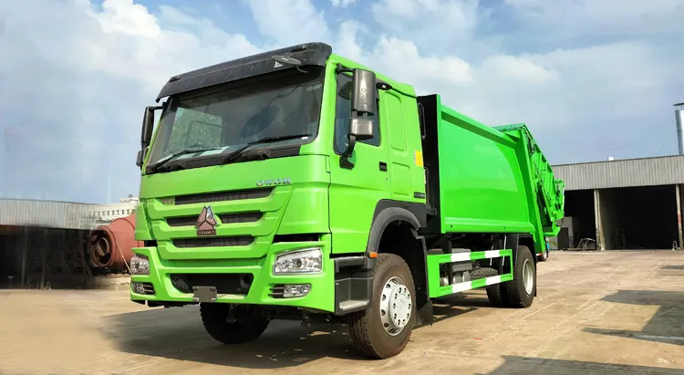 Howo Garbage Truck 02