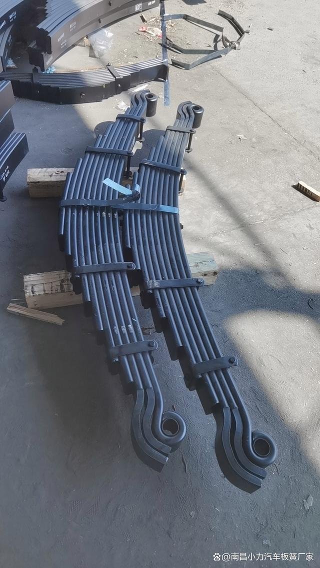 WG9425522012 Rear Leaf Spring for HOWO Truck Suspension