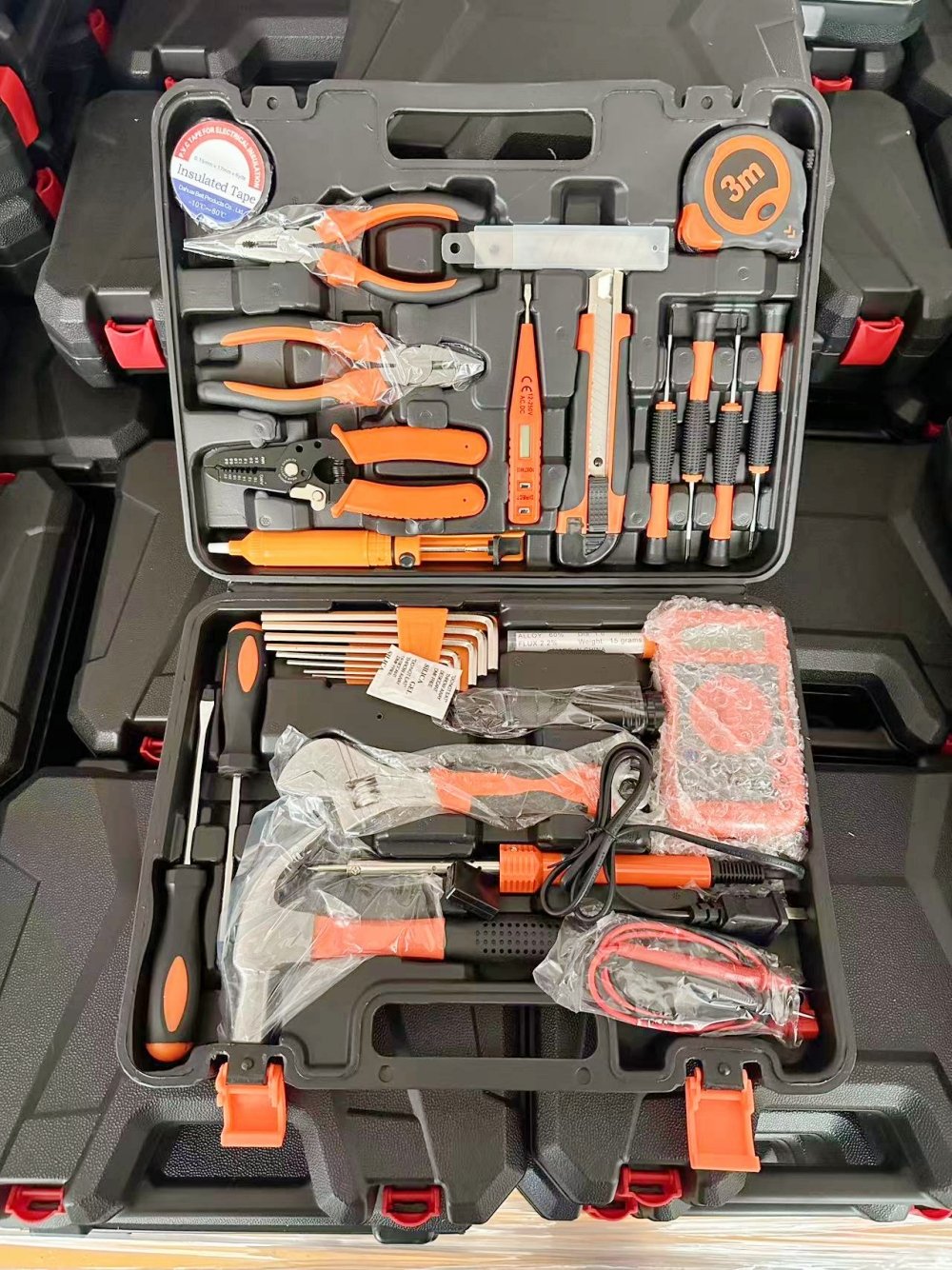 712W62860-0010 HOWO C7 Narrow-Body Right Toolbox Inner Floor