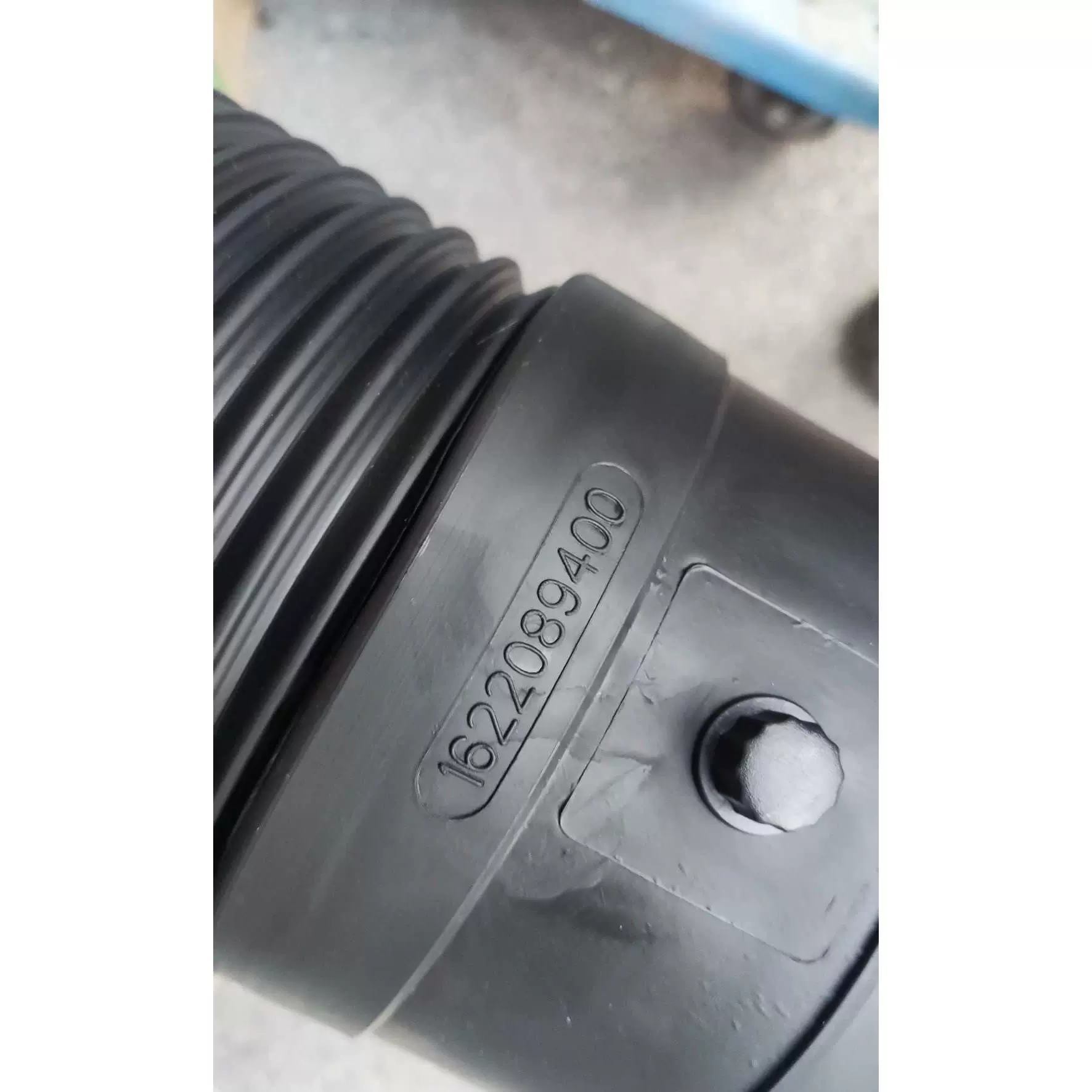 752W96300-0002 Intercooler Intake Hose for HOWO Trucks