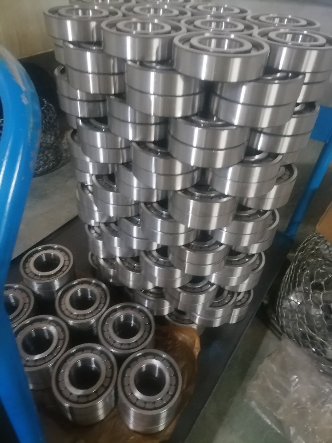 WG9003329309 Cylindrical Roller Bearing - HOWO Transmission