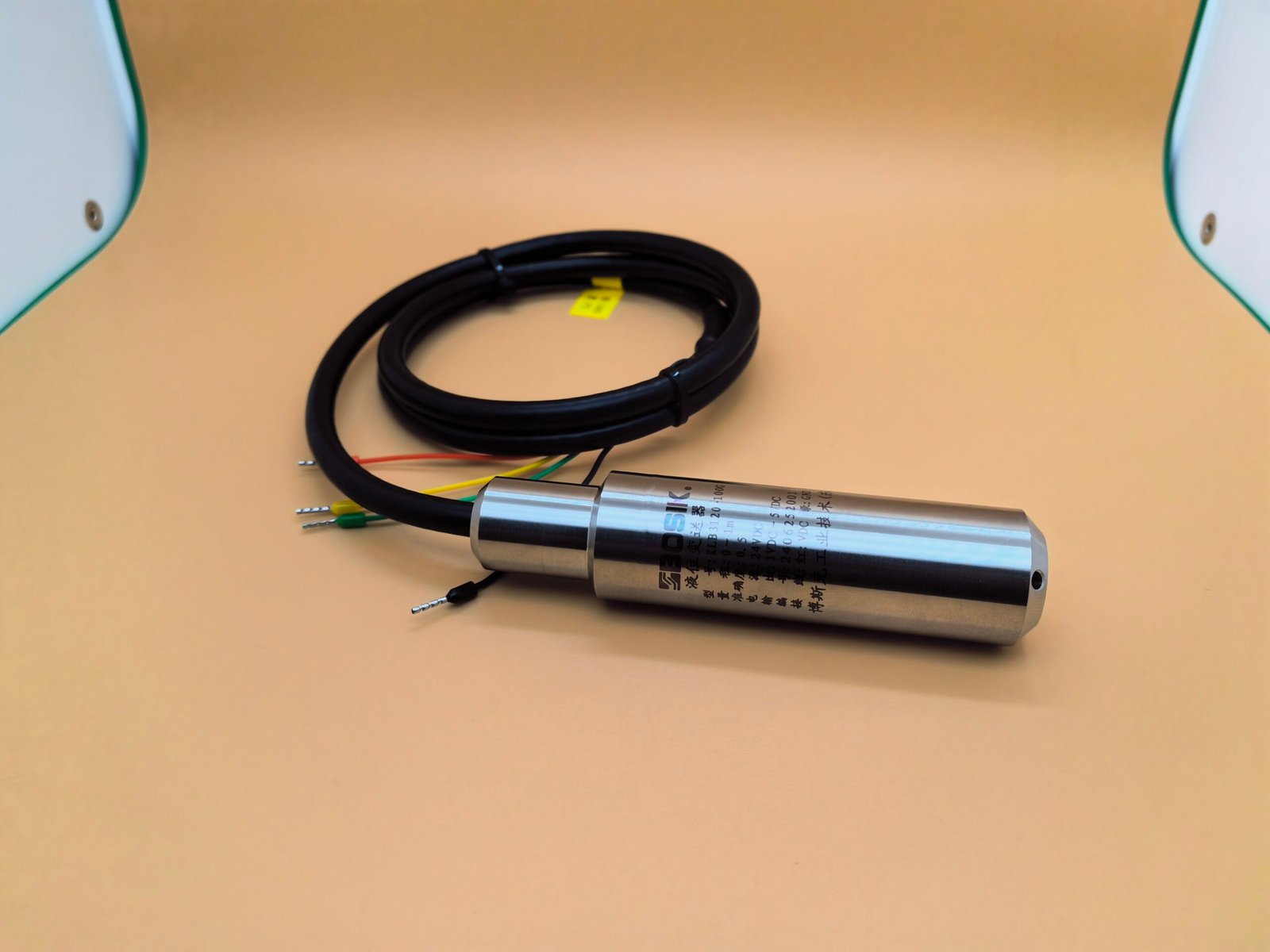 752W06101-0002 Liquid Level Sensor for HOWO Truck Engine